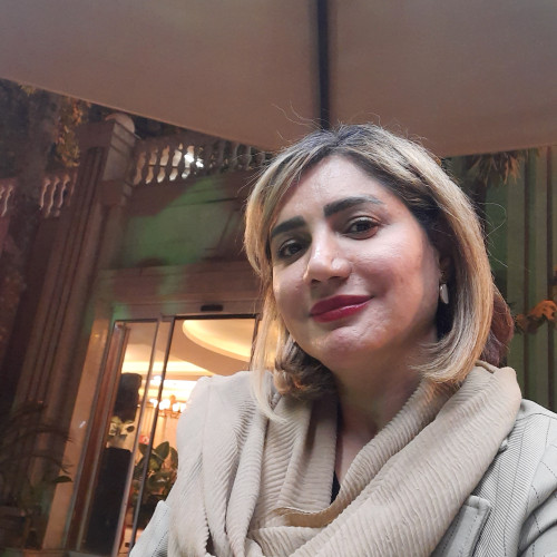 bahar  m. profile photo