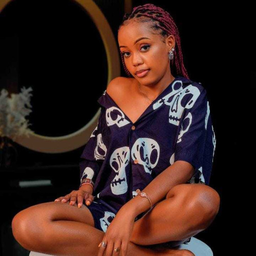 pretty l. profile photo