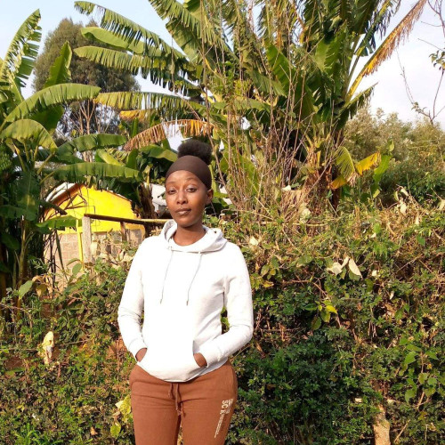 suzzy r. profile photo