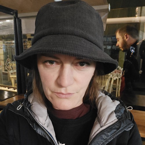 Luba I.