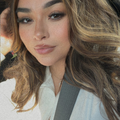 Celeste R. profile photo