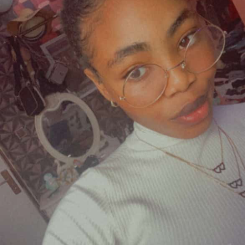 Naomi L.