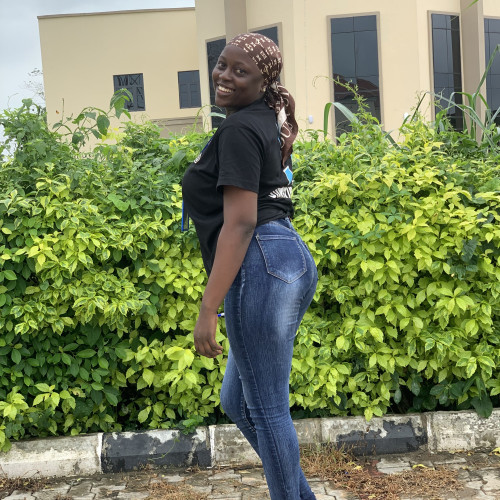 Ayomide f.