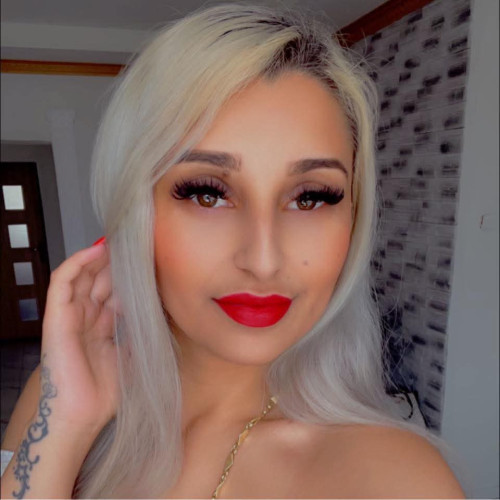 Laura M.