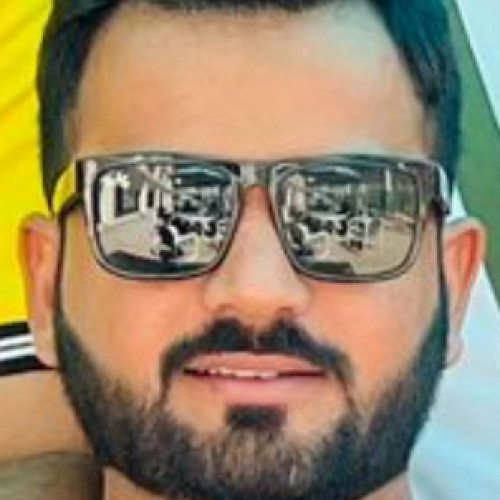 Naeem  A.