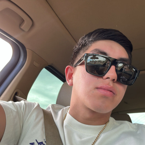 Luis l. profile photo