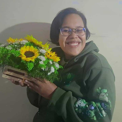 Laura B. profile photo