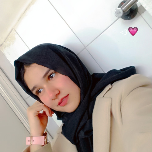 Mah Noor  N. profile photo