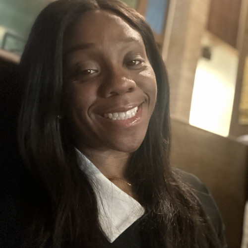 Vivian D. profile photo