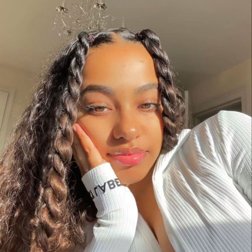 yvonne a. profile photo