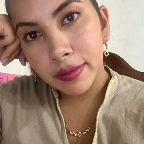 MARI Q. profile photo