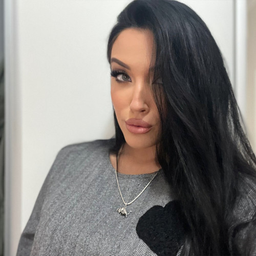 Elena K. profile photo