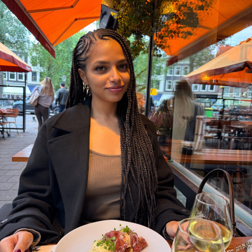 Aisha F. profile photo