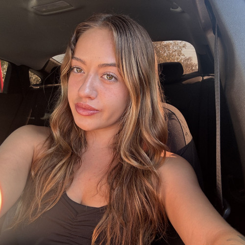 Bella G. profile photo