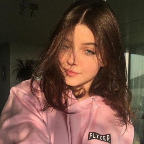 Zizi I.