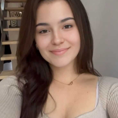 Lily W. profile photo