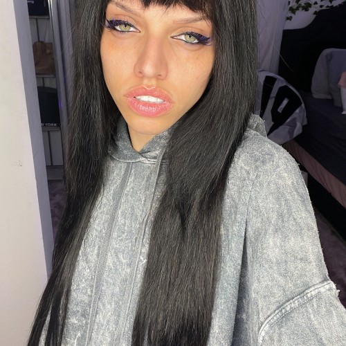 tay q. profile photo