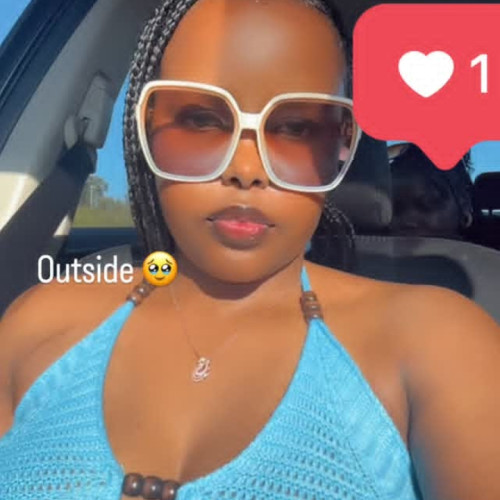 Laura  J. profile photo