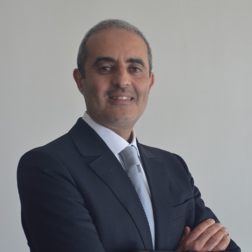 Amine E.