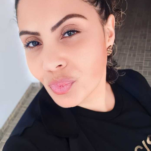 Ana D.