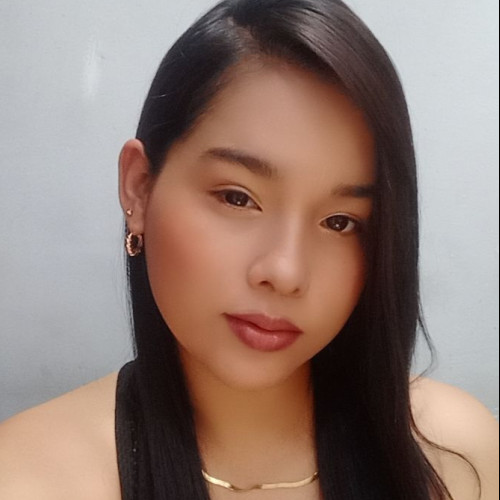 Adriana V. profile photo