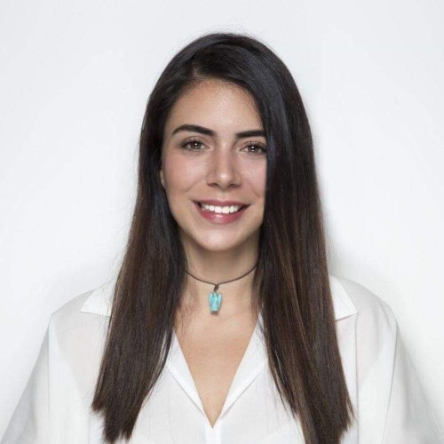 Sara L.