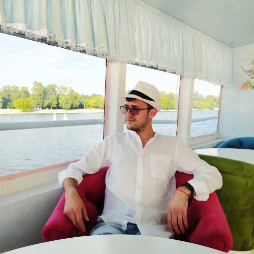 ANDRII S.