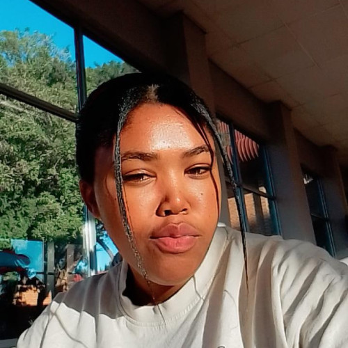 Linomtha L. profile photo