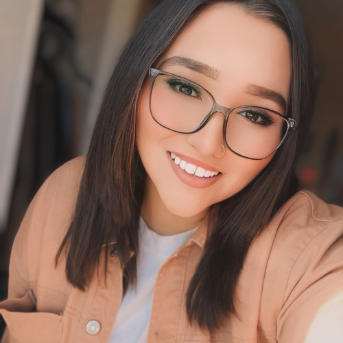 Angie R.