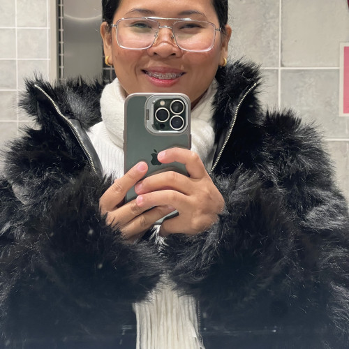 Almira C. profile photo