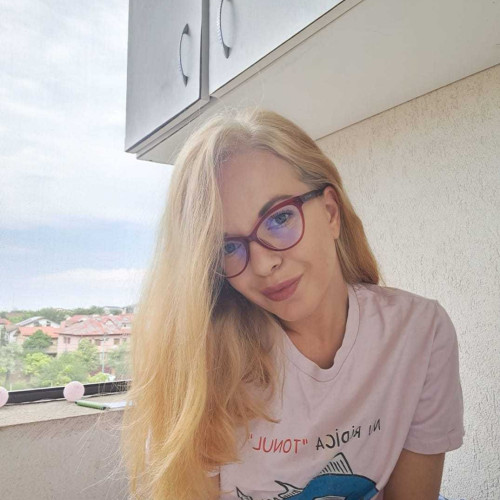 Madalina C.