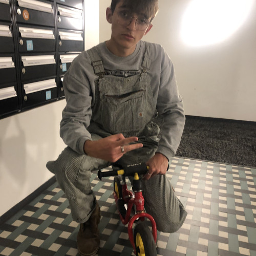 Harry Y. profile photo