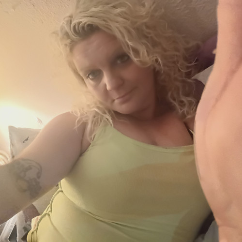 Sarah R.