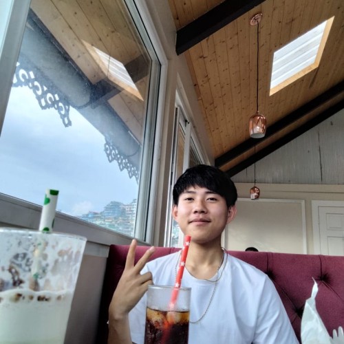 Neer R. profile photo