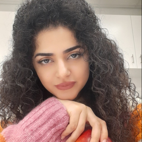 Elnaz F. profile photo