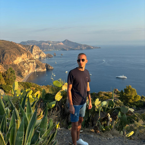 Alessandro b. profile photo