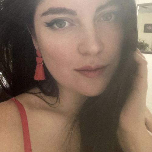 Mariana C.