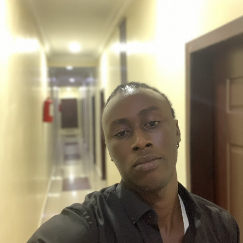 Ezzy G. profile photo