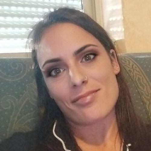 Mari G.
