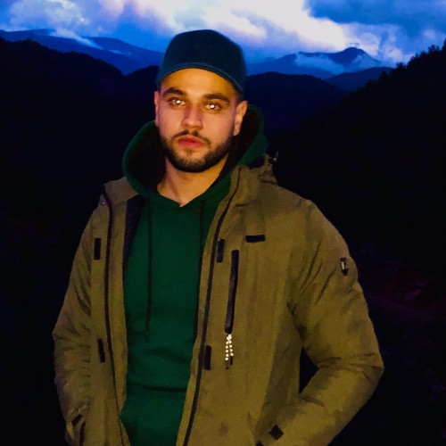 Momid C. profile photo