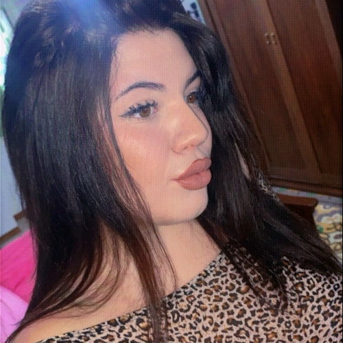 Chiara D. profile photo