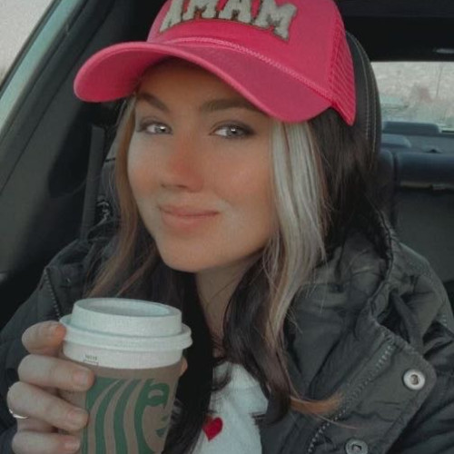 victoria s. profile photo