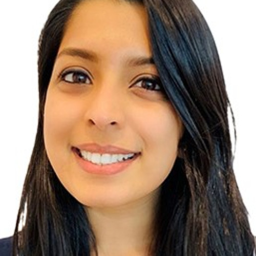 Ana Paula C.