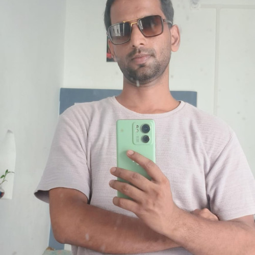 REETU R. profile photo