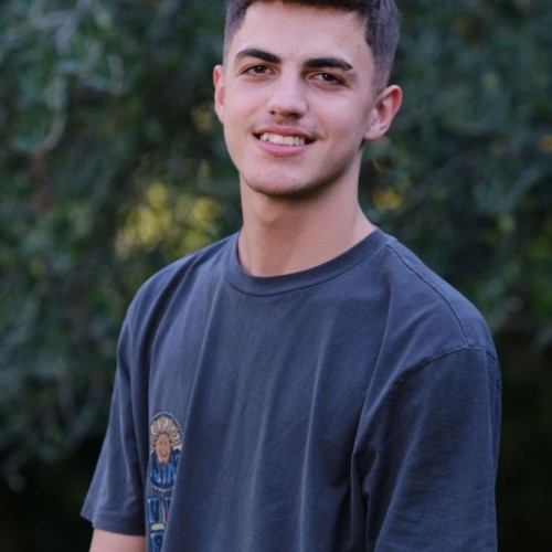 Xhulio K. profile photo