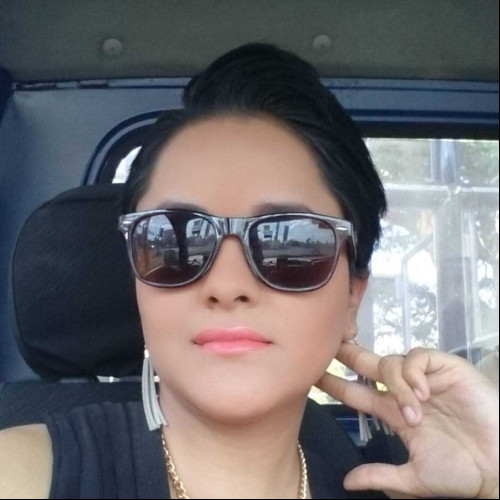 claudia m. profile photo