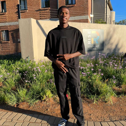 Ismael L. profile photo