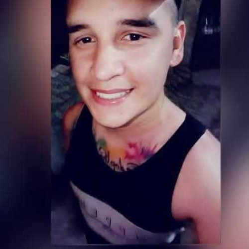 Alí B.