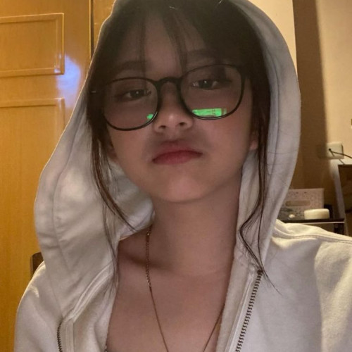 Lili D. profile photo