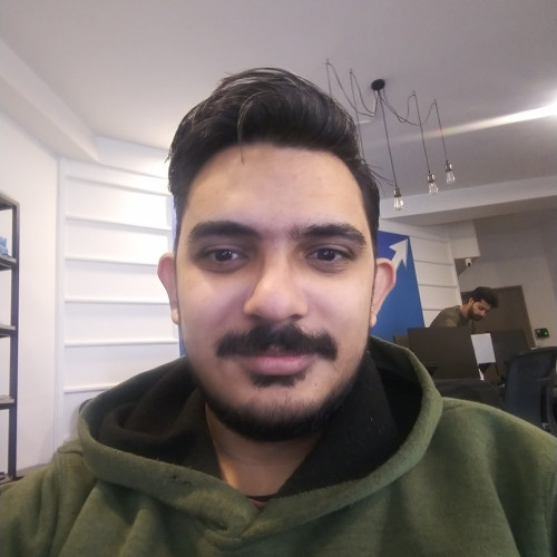 Ali R.